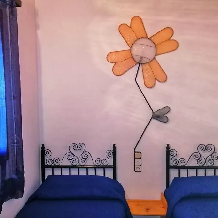 Casa Proyecto Pepe Bravo - Arte De Manos Y Corazón Bed and breakfast Alozaina