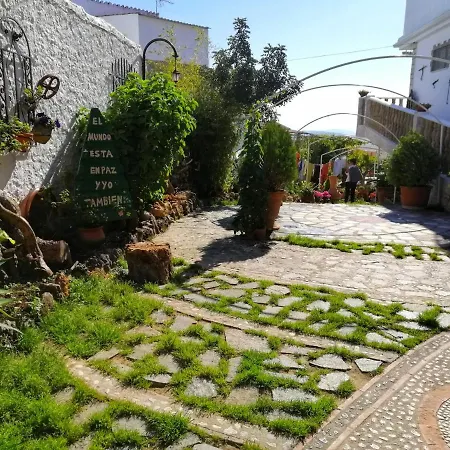 Casa Proyecto Pepe Bravo - Arte De Manos Y Corazón Bed and breakfast Alozaina