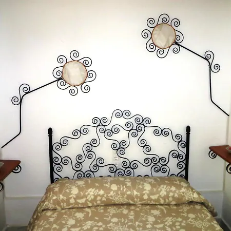 Casa Proyecto Pepe Bravo - Arte De Manos Y Corazón Bed and breakfast *